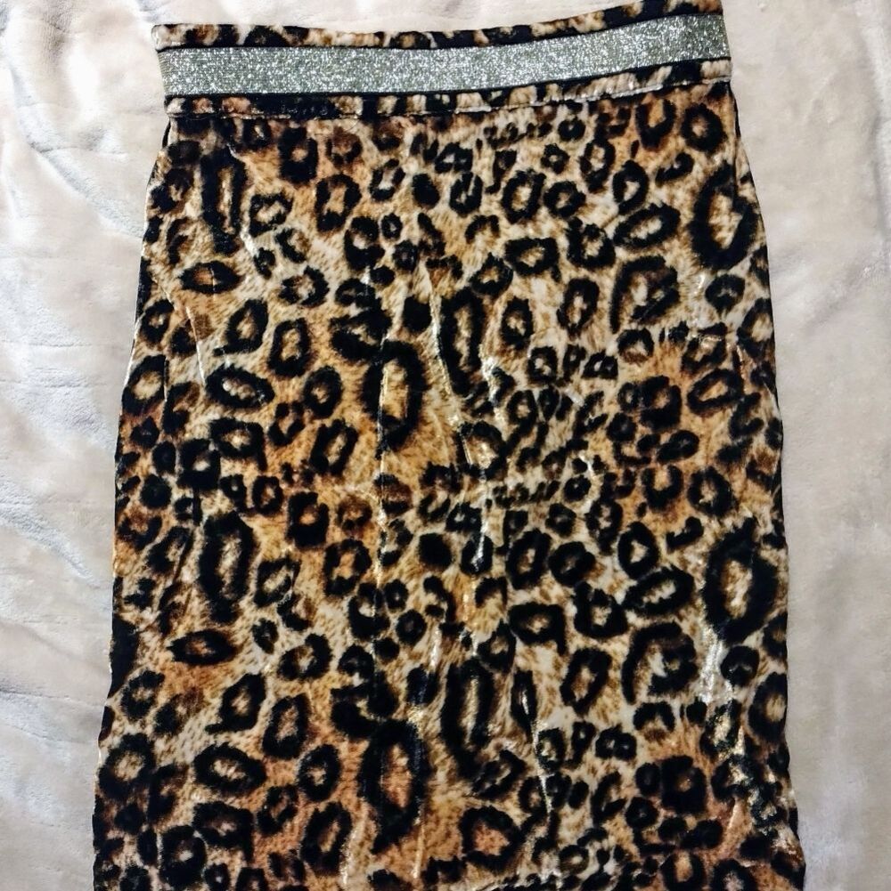 Vintage inspired 80s fuzzy leopard print sparkly forever 21 skirt pencil s gold